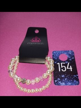 paparazzi Cream Pearl and Crystal Stretch Bracelet Set